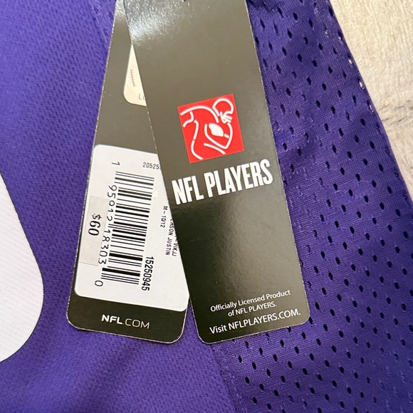 Justin Jefferson youth medium jersey. New with tags - Picture 4 of 4